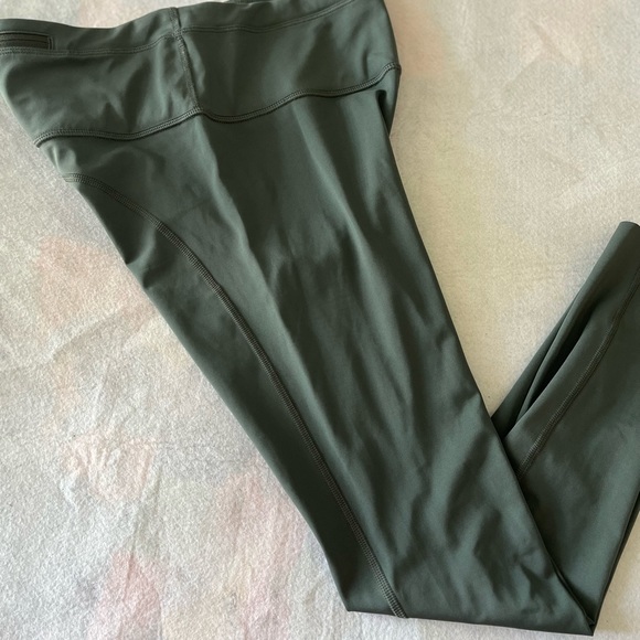 Moss green 7/8 leggings - Picture 2 of 3